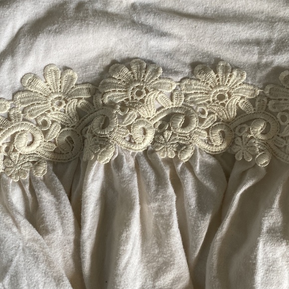 Cream peasant blouse! HTF Gap 3T - Picture 3 of 3